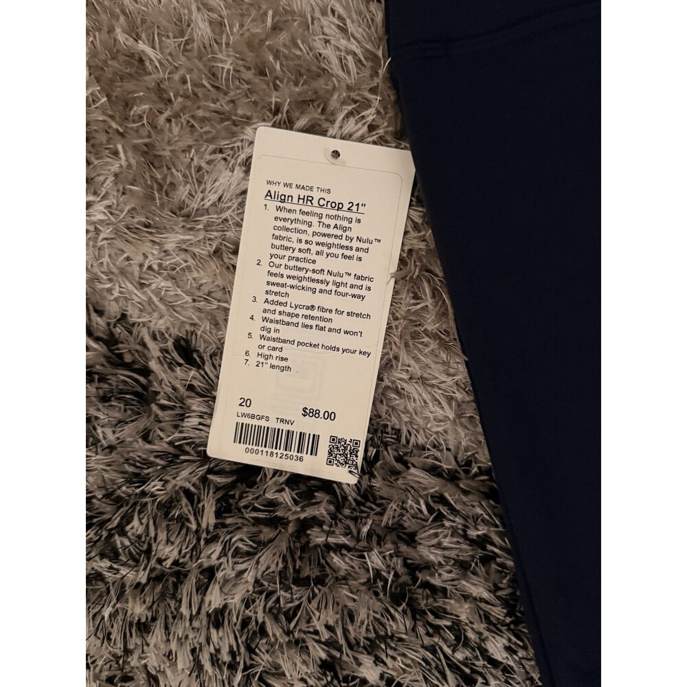Authentic Lululemon Align HR Crop 21” True Navy Size 20 NWT Capri Leggings - Picture 6 of 6